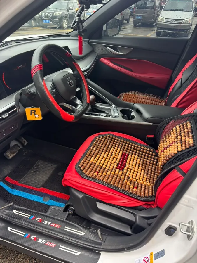 2021 ChangAn CS35 Plus 1.4T 160HP L4 7DCT,autocango,china used car exporter,china ev exporter,chinese used car exporter,chinese used ev exporter