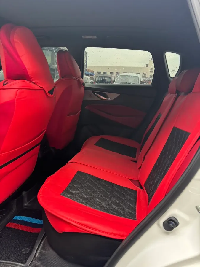 2021 ChangAn CS35 Plus 1.4T 160HP L4 7DCT,autocango,china used car exporter,china ev exporter,chinese used car exporter,chinese used ev exporter