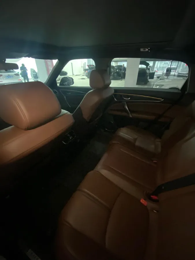 2020 Honda UR-V 2.0T 272HP L4 9AT,autocango,china used car exporter,china ev exporter,chinese used car exporter,chinese used ev exporter