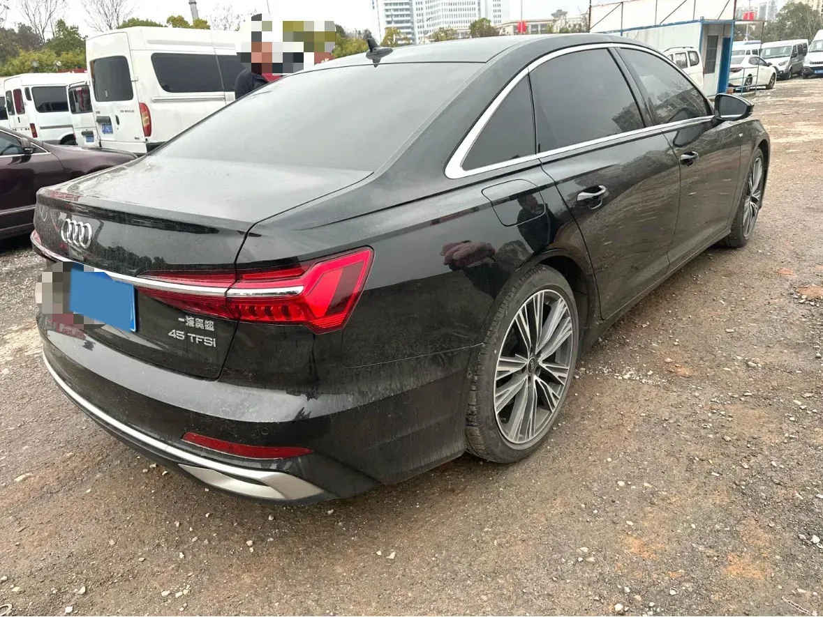 2023 Audi A6L 2.0T 245HP L4 7DCT,autocango,china used car exporter,china ev exporter,chinese used car exporter,chinese used ev exporter