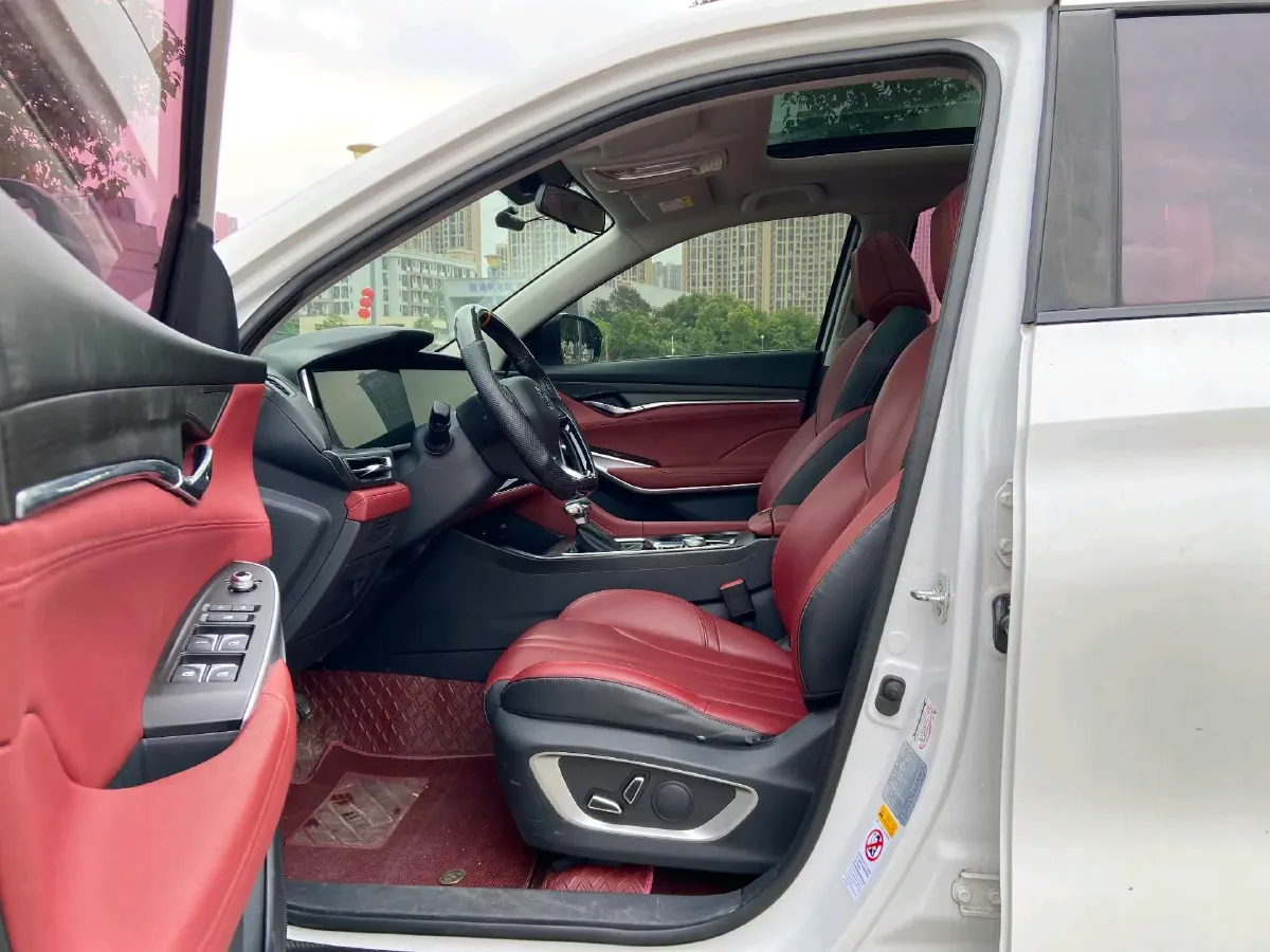 2020 ChangAn CS75 Plus 1.5T 178HP L4 6AT,autocango,china used car exporter,china ev exporter,chinese used car exporter,chinese used ev exporter