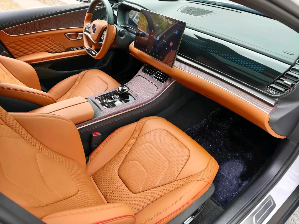 2022 Infiniti Q50L 2.0T 211HP L4 7AT,autocango,china used car exporter,china ev exporter,chinese used car exporter,chinese used ev exporter