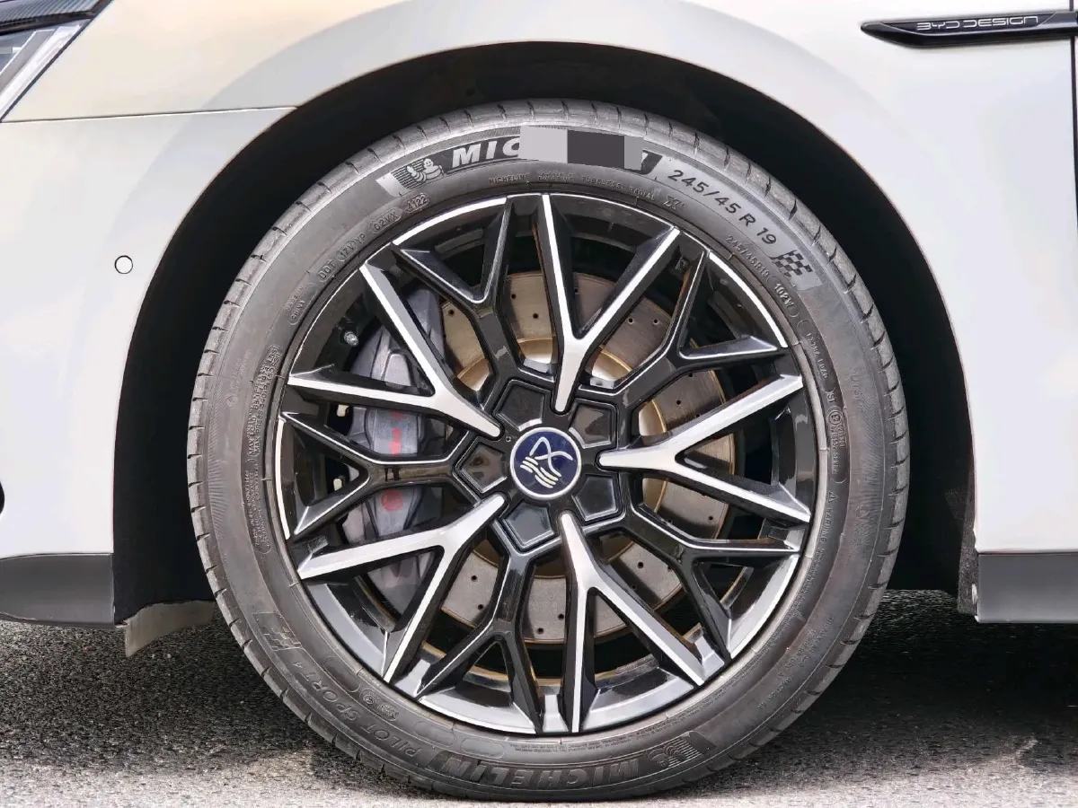 2022 Infiniti Q50L 2.0T 211HP L4 7AT,autocango,china used car exporter,china ev exporter,chinese used car exporter,chinese used ev exporter