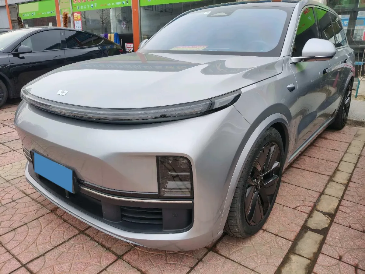 2023 Li L9 Range Extended 154HP REEV 42.6KWH,autocango,china used car exporter,china ev exporter,chinese used car exporter,chinese used ev exporter
