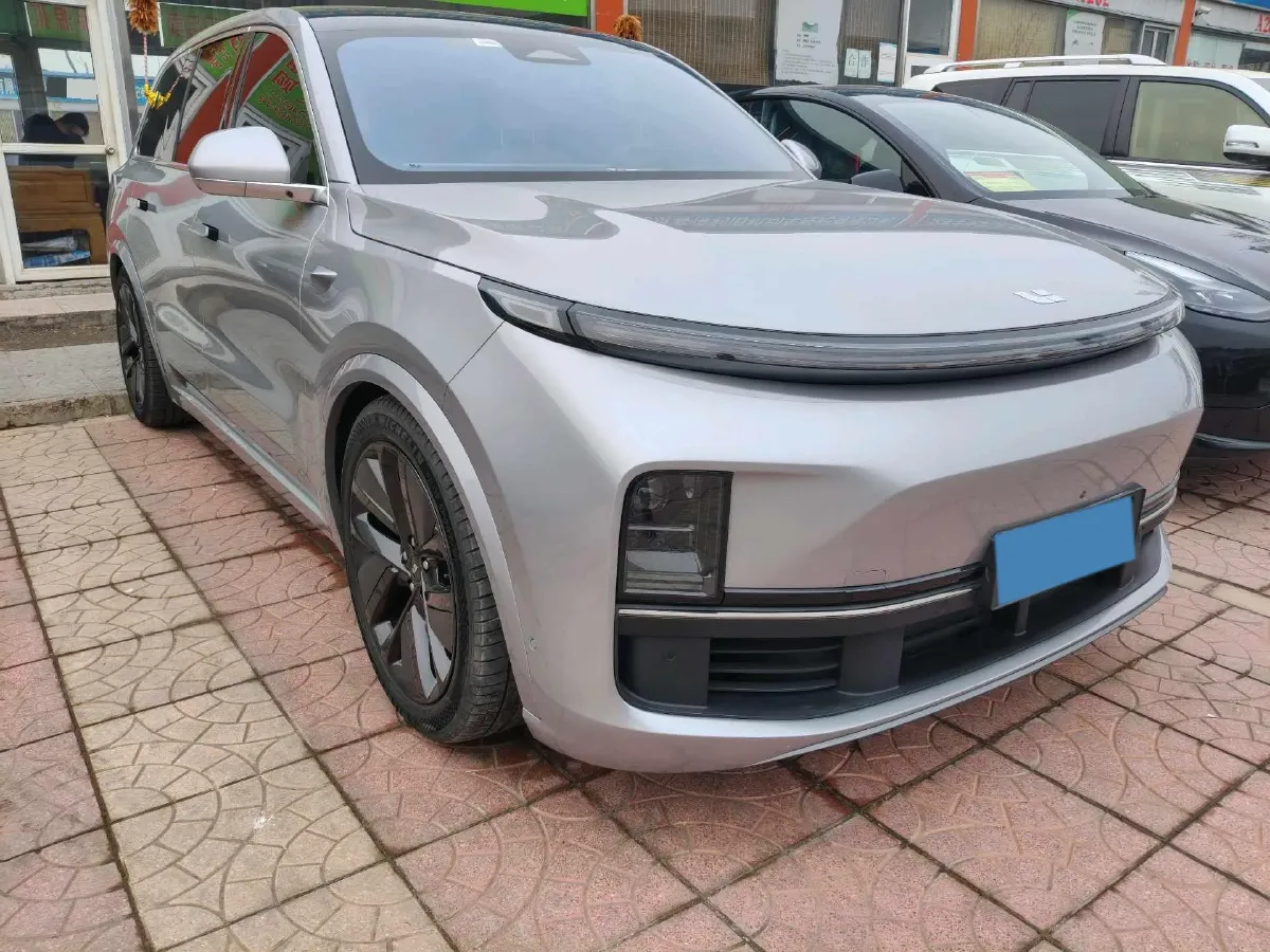 2023 Li L9 Range Extended 154HP REEV 42.6KWH,autocango,china used car exporter,china ev exporter,chinese used car exporter,chinese used ev exporter