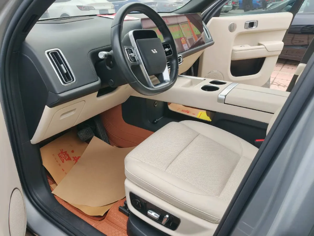 2023 Li L9 Range Extended 154HP REEV 42.6KWH,autocango,china used car exporter,china ev exporter,chinese used car exporter,chinese used ev exporter