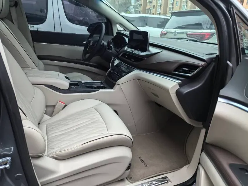 2022 Buick GL8 2.0T 237HP L4 9AT,autocango,china used car exporter,china ev exporter,chinese used car exporter,chinese used ev exporter