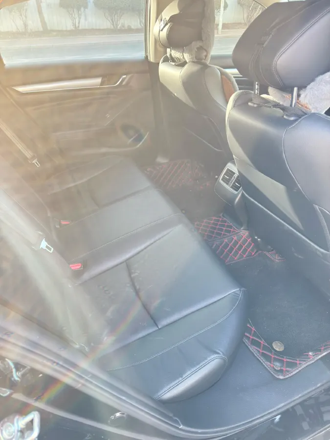 2021 Honda Accord 1.5T 194HP L4 CVT,autocango,china used car exporter,china ev exporter,chinese used car exporter,chinese used ev exporter