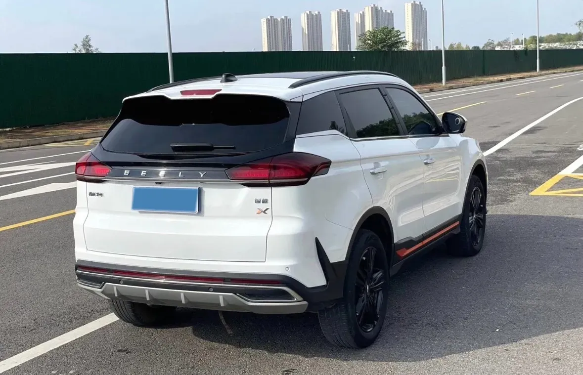 2022 Geely Azkarra 1.8T 184HP L4 7DCT,autocango,china used car exporter,china ev exporter,chinese used car exporter,chinese used ev exporter