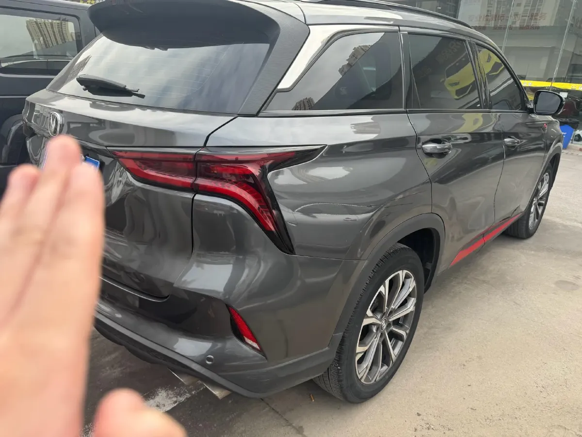 2020 ChangAn CS75 Plus 2.0T 233HP L4 8AT,autocango,china used car exporter,china ev exporter,chinese used car exporter,chinese used ev exporter