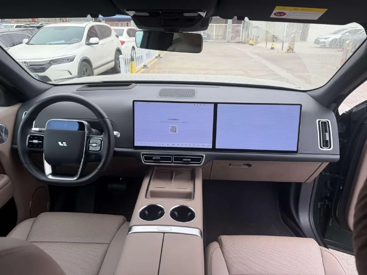 2025 Li L9 Range Extended 154HP REEV,autocango,china used car exporter,china ev exporter,chinese used car exporter,chinese used ev exporter