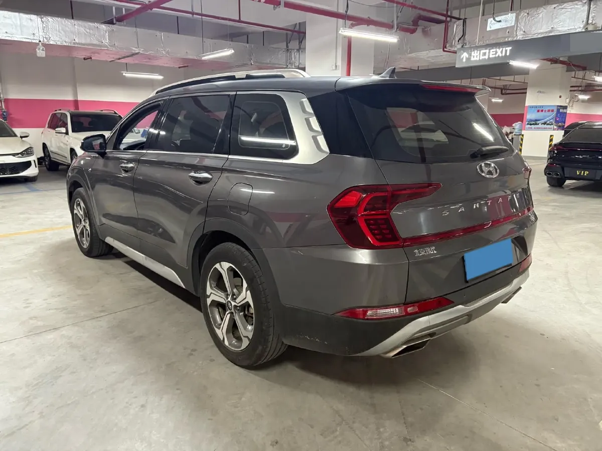 2021 Hyundai Custo 2.0T 236HP L4 8AT,autocango,china used car exporter,china ev exporter,chinese used car exporter,chinese used ev exporter