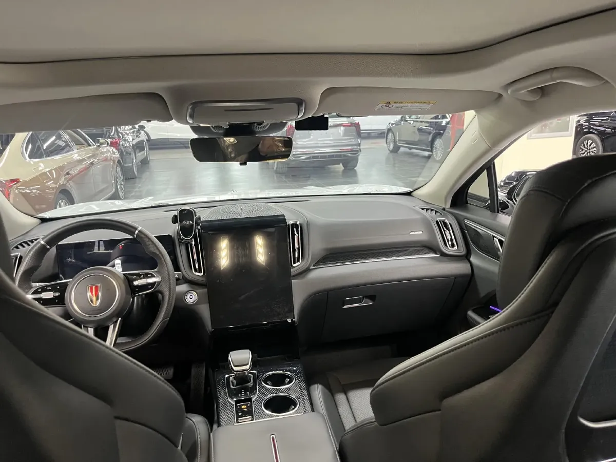 2024 HongQi HS3 1.5T 169HP L4 1DHT PHEV 18.4KWH,autocango,china used car exporter,china ev exporter,chinese used car exporter,chinese used ev exporter