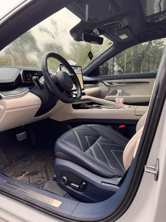 2023 Zeekr 001 BEV 100KWH,autocango,china used car exporter,china ev exporter,chinese used car exporter,chinese used ev exporter