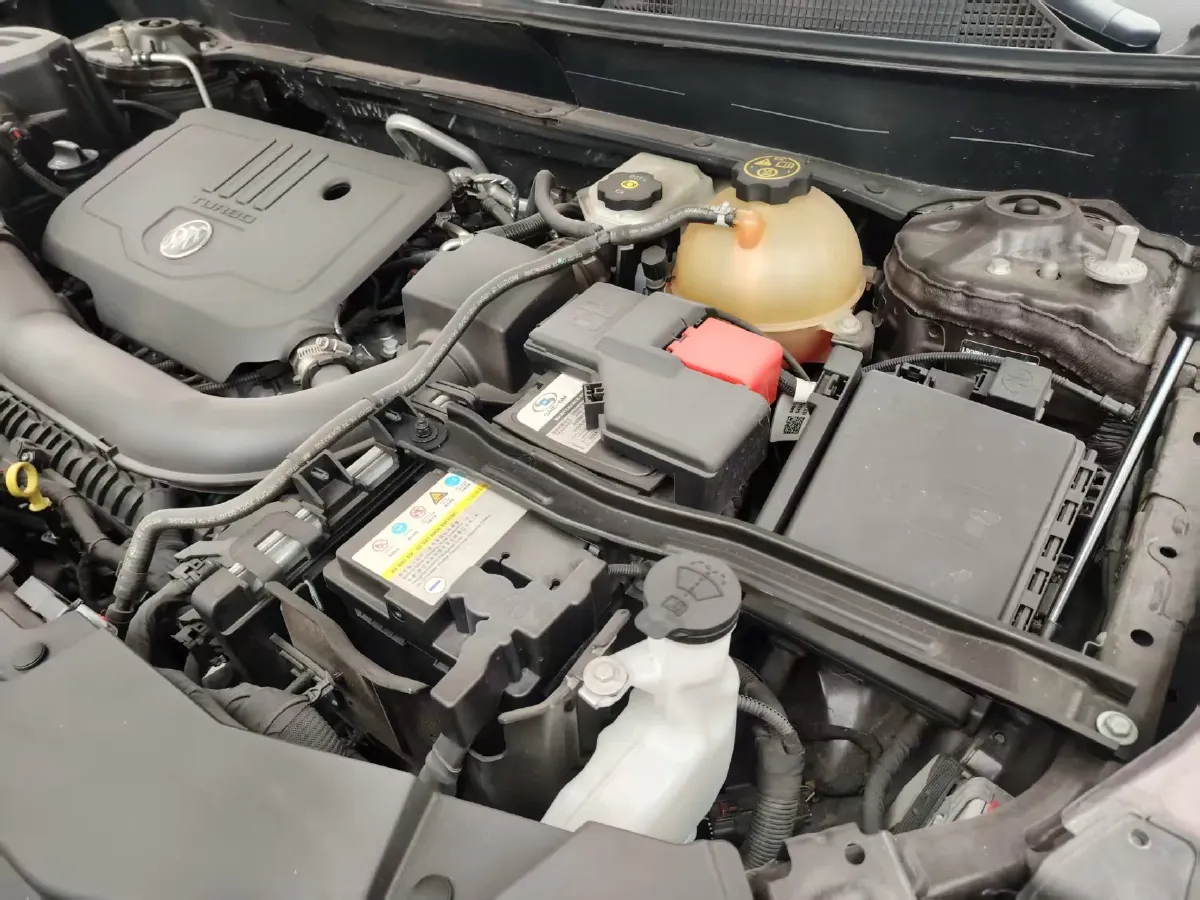 2020 Buick Enclave 2.0T 237HP L4 9AT,autocango,china used car exporter,china ev exporter,chinese used car exporter,chinese used ev exporter