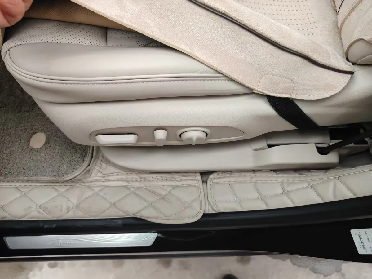 2020 Buick Enclave 2.0T 237HP L4 9AT,autocango,china used car exporter,china ev exporter,chinese used car exporter,chinese used ev exporter