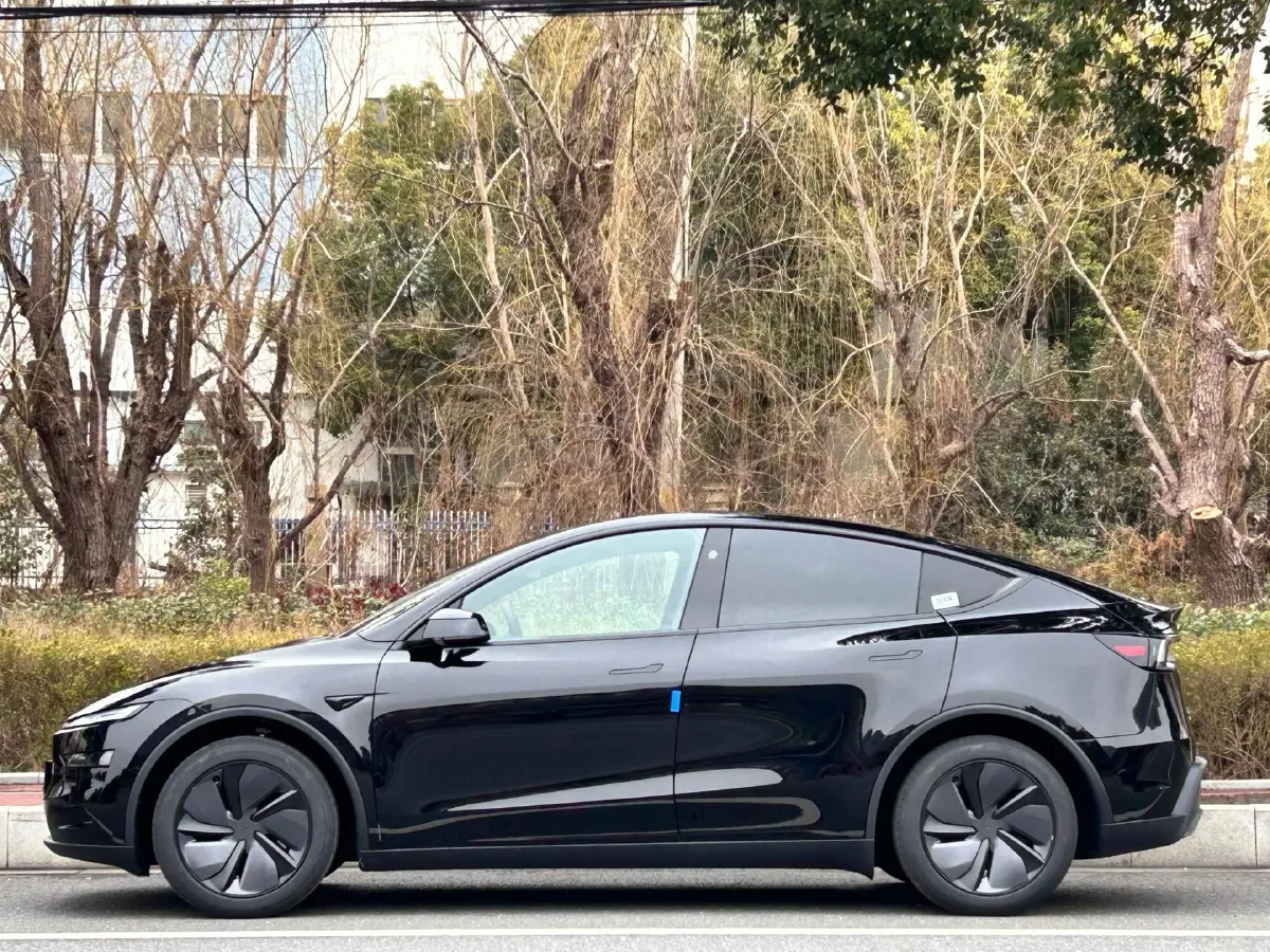 2026 Tesla Model Y BEV,autocango,china used car exporter,china ev exporter,chinese used car exporter,chinese used ev exporter