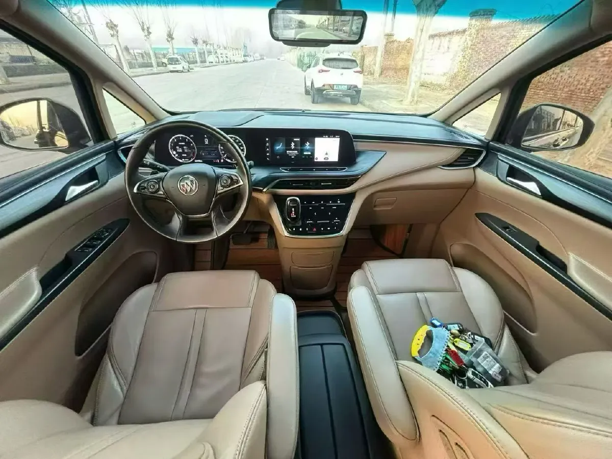 2021 Buick GL8 2.0T 237HP L4 9AT,autocango,china used car exporter,china ev exporter,chinese used car exporter,chinese used ev exporter