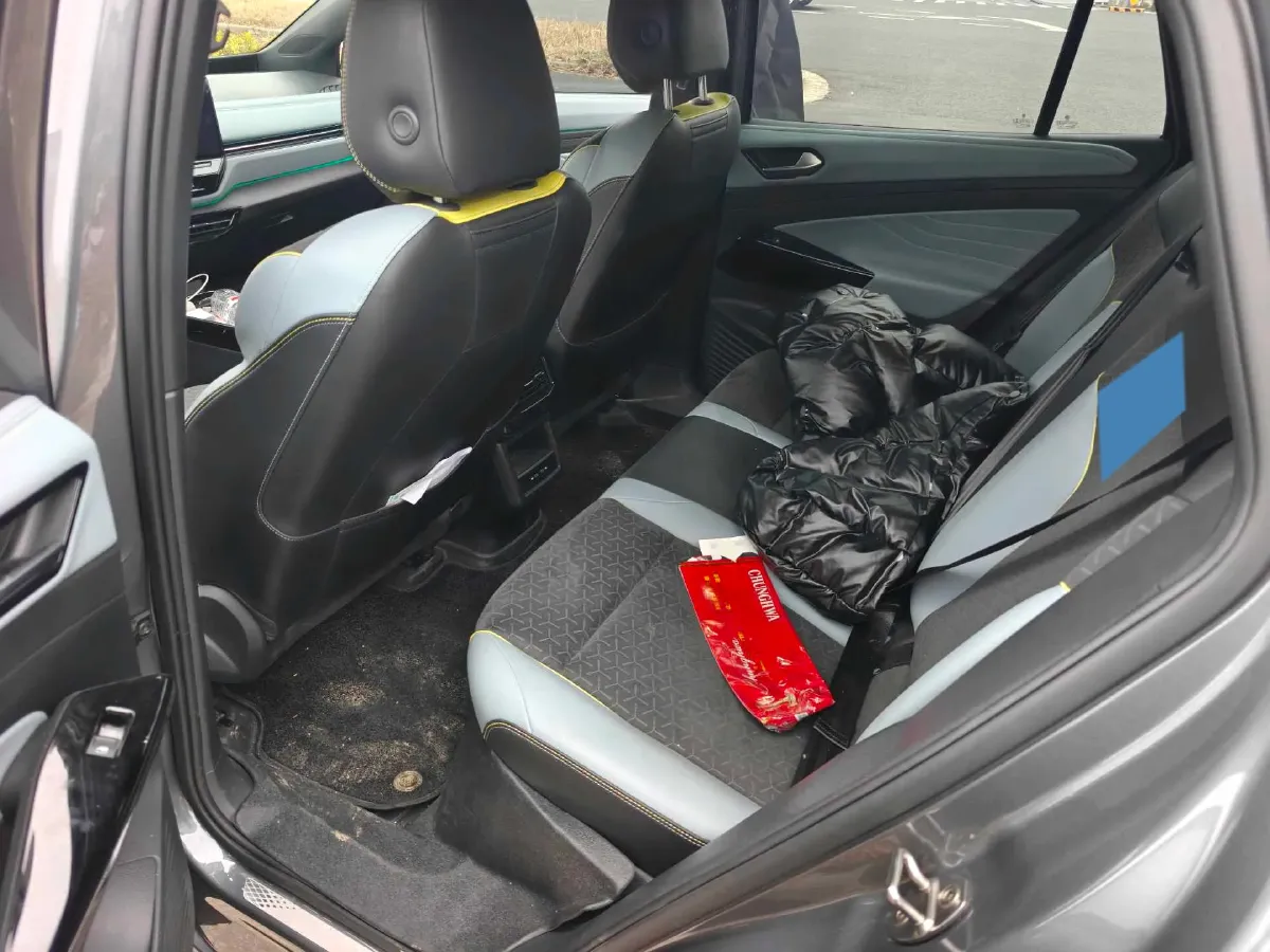 2022 Volkswagen ID.4 Crozz BEV 84.8KWH,autocango,china used car exporter,china ev exporter,chinese used car exporter,chinese used ev exporter