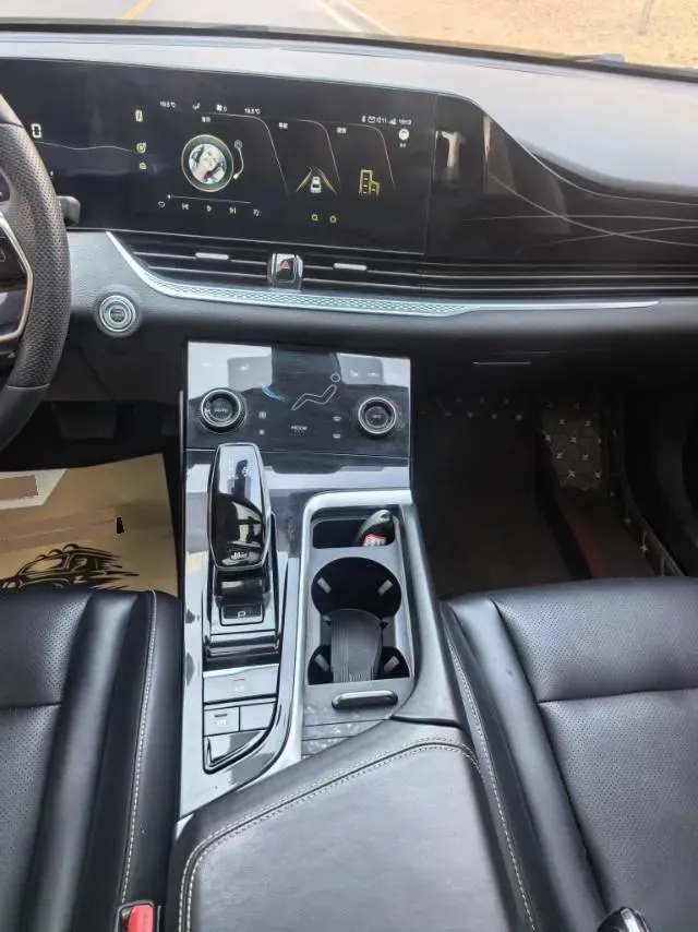 2021 Bestune B70 1.5T 169HP L4 7DCT,autocango,china used car exporter,china ev exporter,chinese used car exporter,chinese used ev exporter