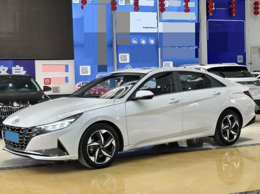 2022 Hyundai Elantra 1.5L 115HP L4 CVT,autocango,china used car exporter,china ev exporter,chinese used car exporter,chinese used ev exporter