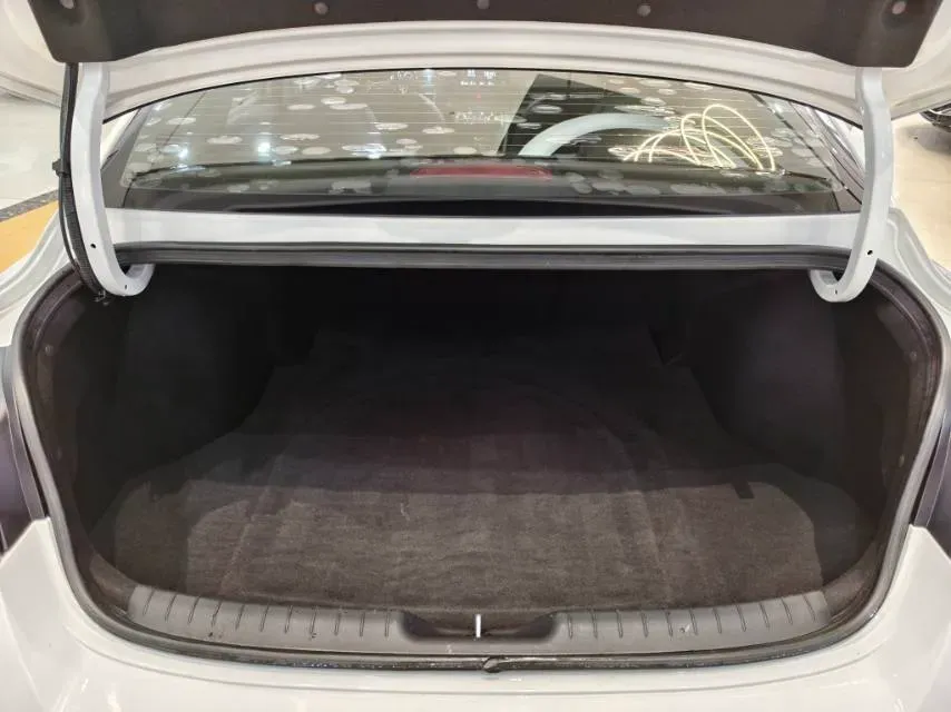 2022 Hyundai Elantra 1.5L 115HP L4 CVT,autocango,china used car exporter,china ev exporter,chinese used car exporter,chinese used ev exporter