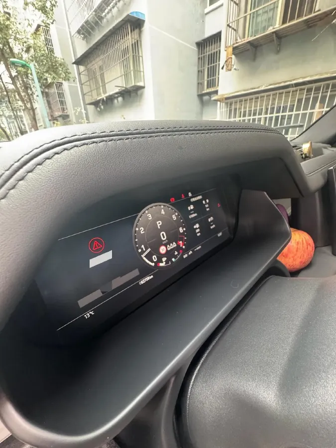 2022 Land Rover Defender 3.0T 400HP L6 8AT,autocango,china used car exporter,china ev exporter,chinese used car exporter,chinese used ev exporter