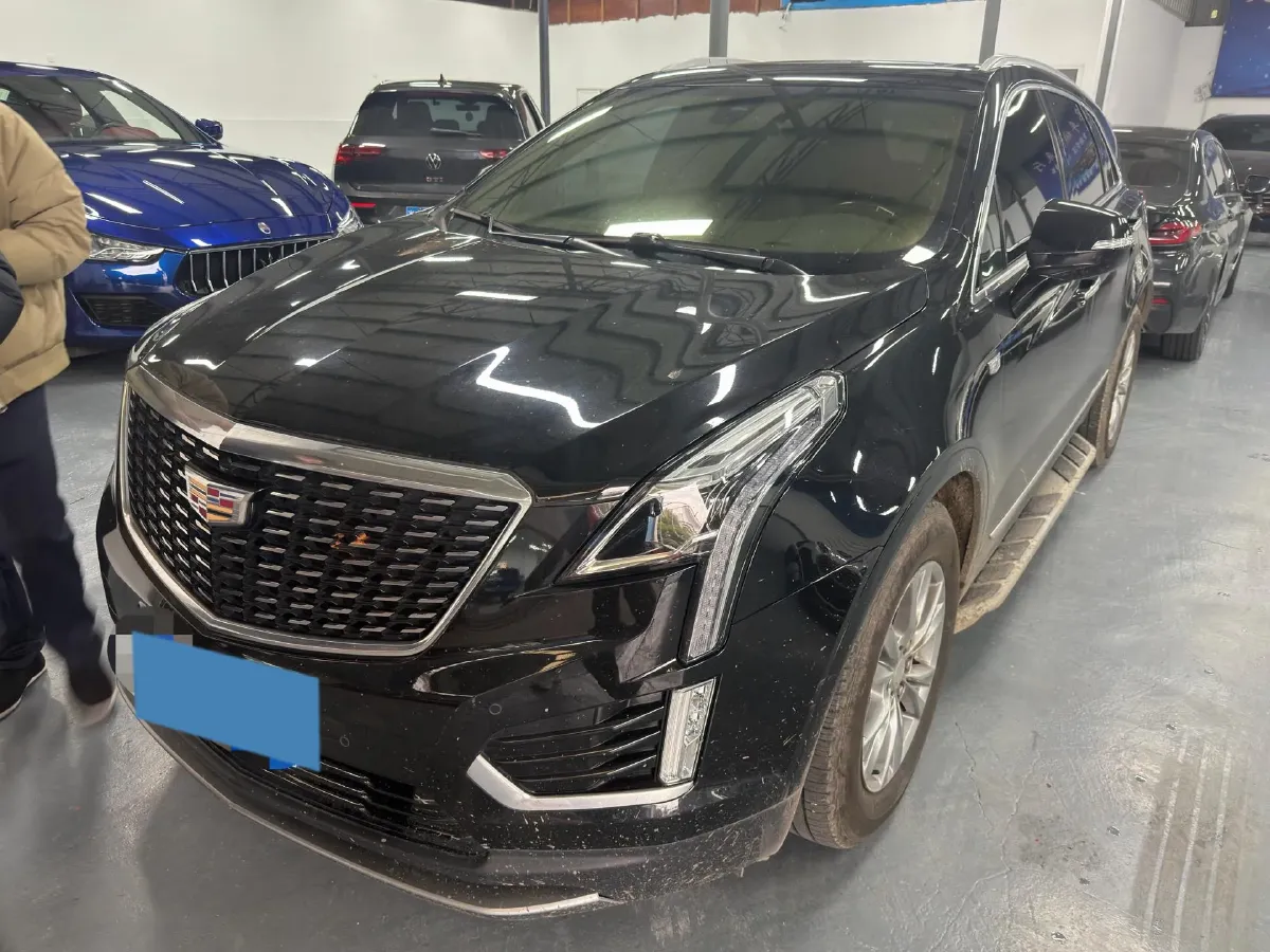 2022 Cadillac XT5 2.0T 237HP L4 9AT,autocango,china used car exporter,china ev exporter,chinese used car exporter,chinese used ev exporter
