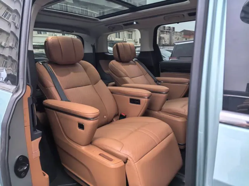 2024 MAXUS DaJia 9 1.5T 150HP L4 1DHT PHEV 39.7KWH,autocango,china used car exporter,china ev exporter,chinese used car exporter,chinese used ev exporter