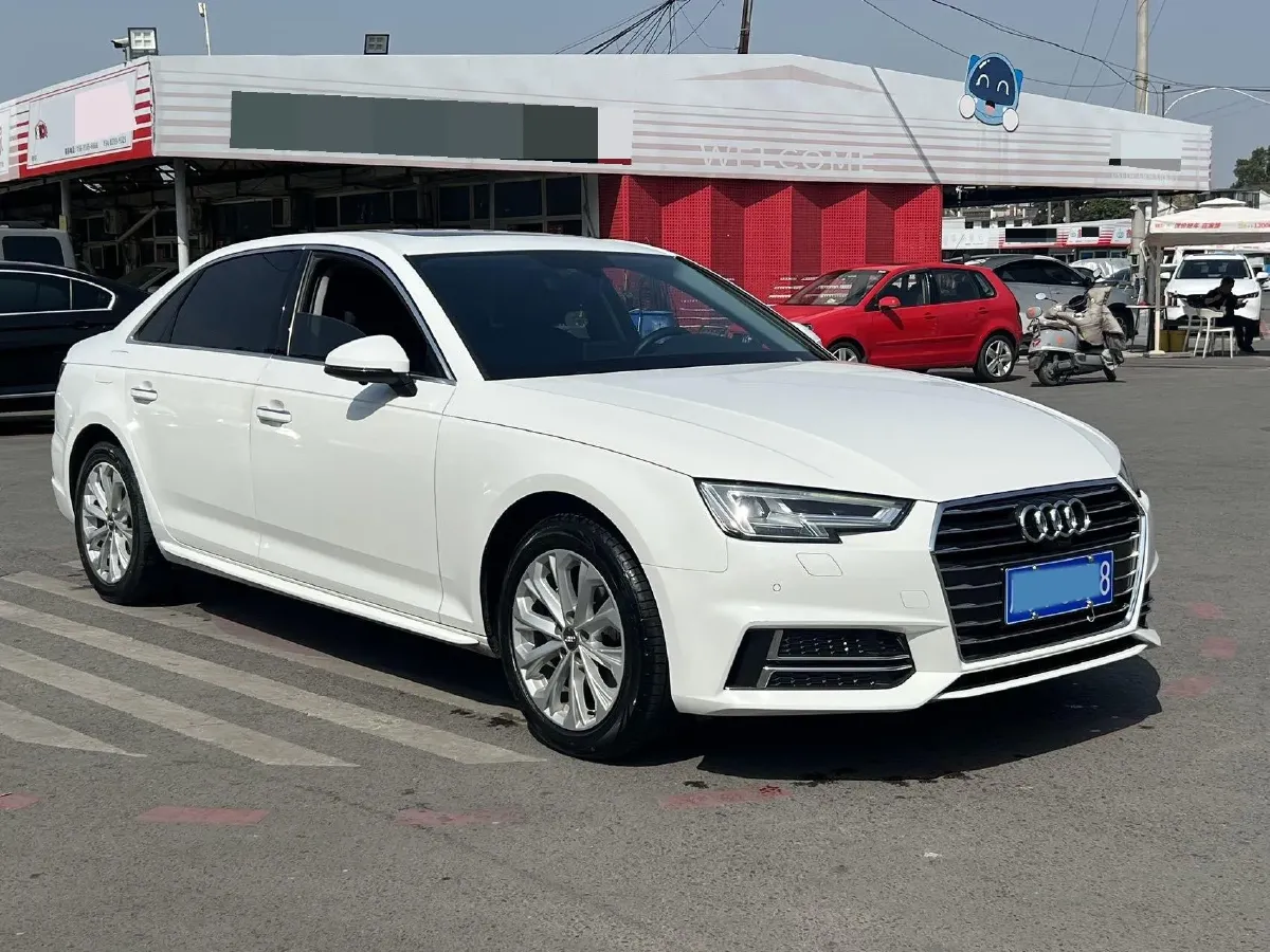 2019 Audi A4L 2.0T 190HP L4 7DCT,autocango,china used car exporter,china ev exporter,chinese used car exporter,chinese used ev exporter