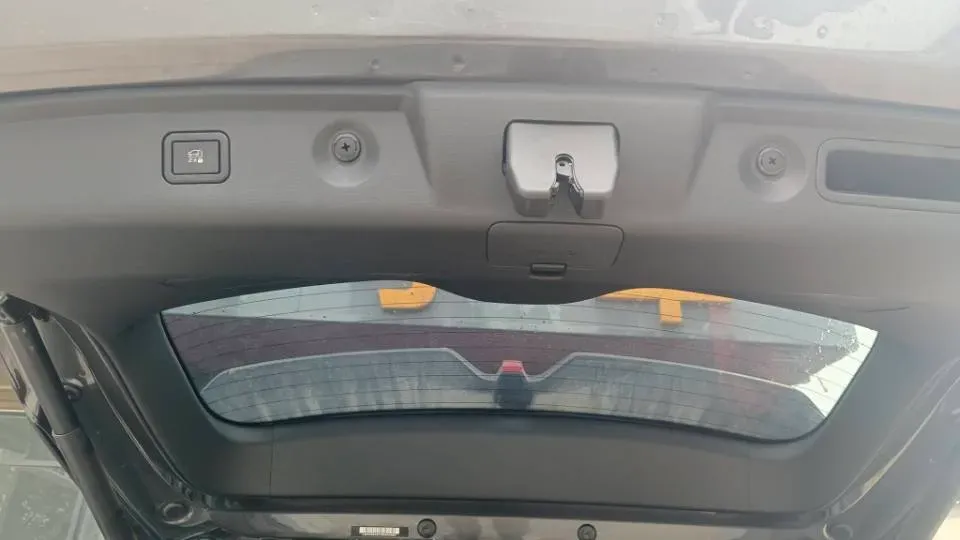 2025 ChangAn CS75 Plus 1.5T 188HP L4 8AT,autocango,china used car exporter,china ev exporter,chinese used car exporter,chinese used ev exporter