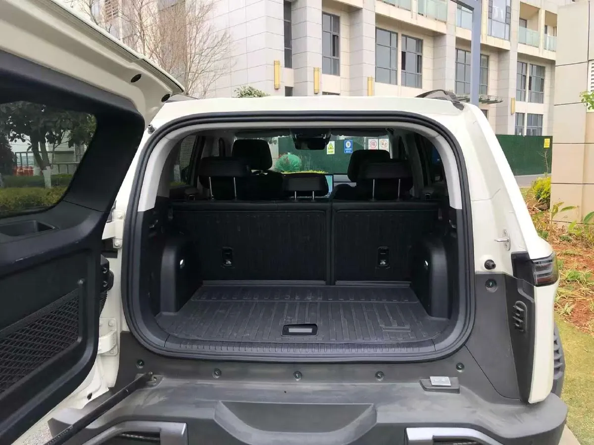 2025 FangChengBao Tai 3 BEV,autocango,china used car exporter,china ev exporter,chinese used car exporter,chinese used ev exporter