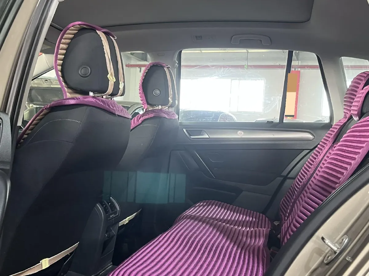 2018 Volkswagen Golf Sportsvan 1.6L 110HP L4 6AT,autocango,china used car exporter,china ev exporter,chinese used car exporter,chinese used ev exporter