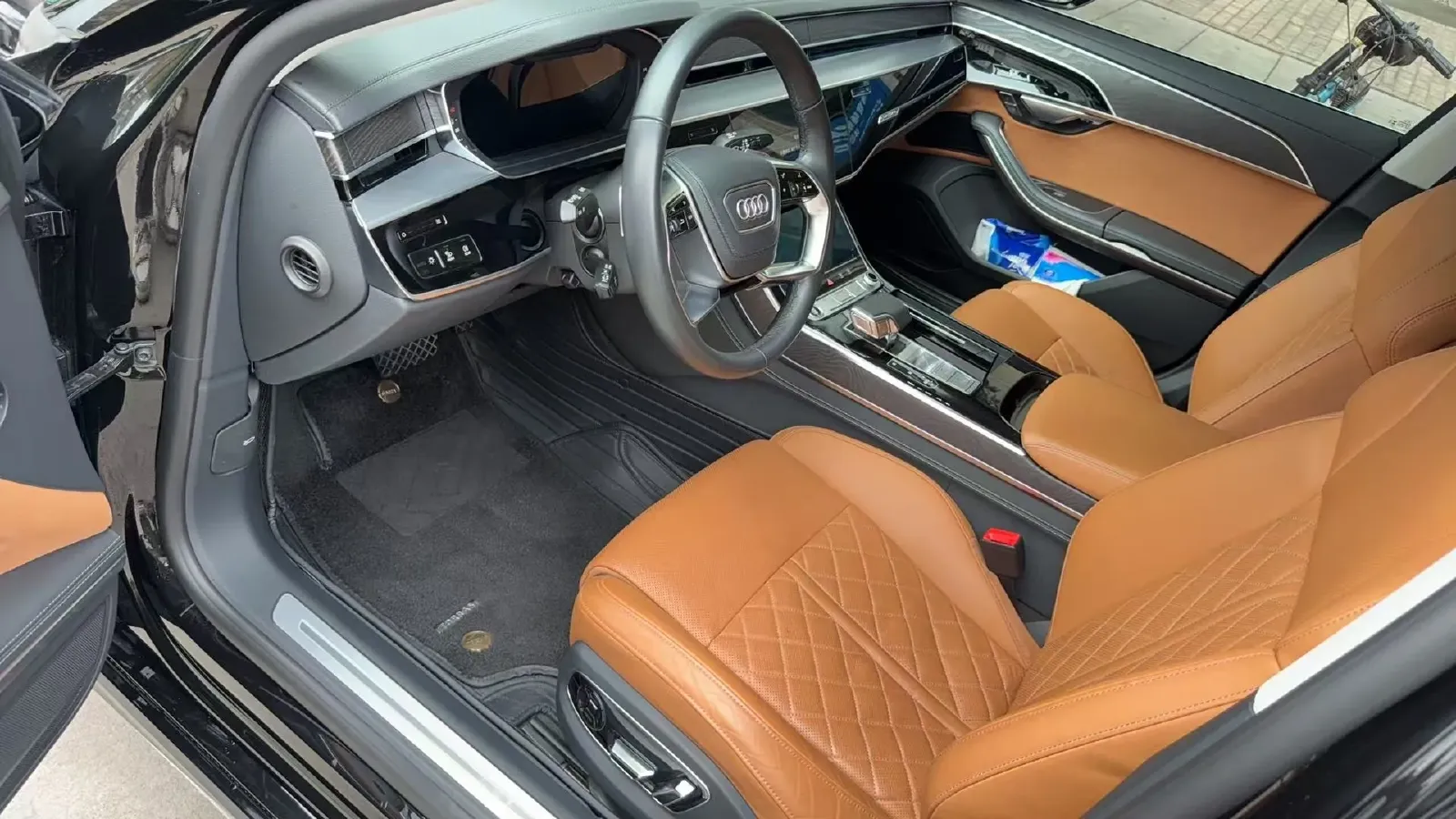 2023 Audi A8 3.0T 286HP V6 8AT,autocango,china used car exporter,china ev exporter,chinese used car exporter,chinese used ev exporter