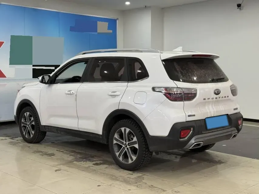 2018 Kia Sportage R 2.0L 160HP L4 6AT,autocango,china used car exporter,china ev exporter,chinese used car exporter,chinese used ev exporter