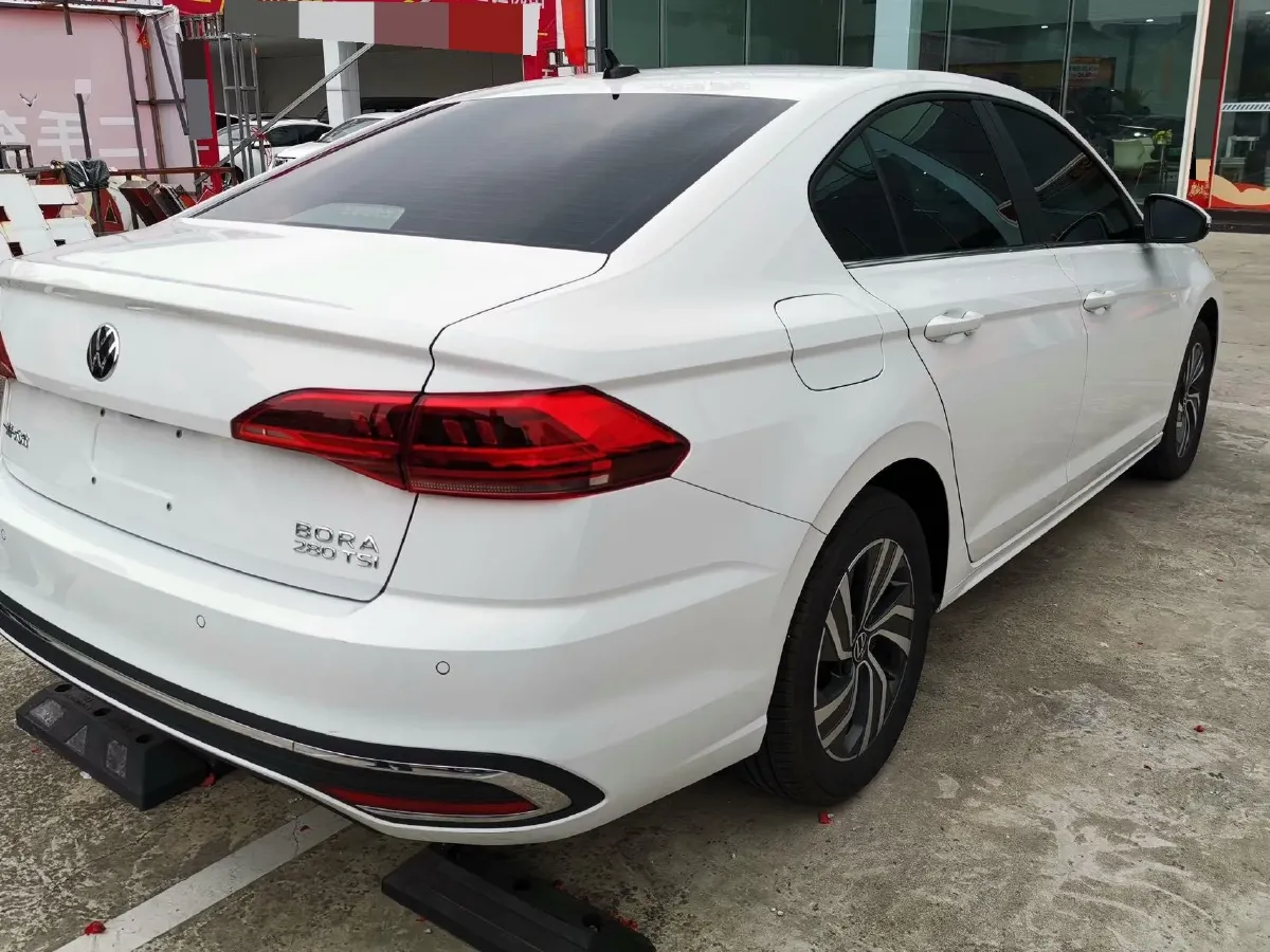 2025 Volkswagen Bora 1.4T 150HP L4 7DCT,autocango,china used car exporter,china ev exporter,chinese used car exporter,chinese used ev exporter