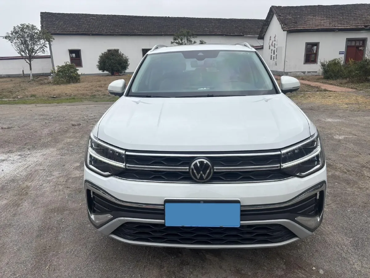 2023 Volkswagen Tharu 1.5T 160HP L4 7DCT,autocango,china used car exporter,china ev exporter,chinese used car exporter,chinese used ev exporter
