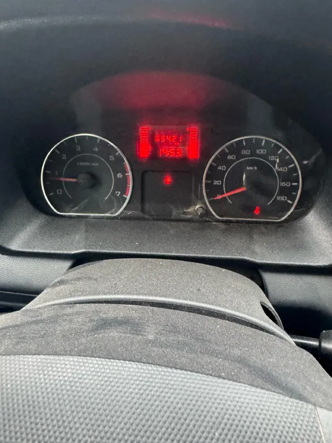 2021 WuLing ZhentTu 1.5L 99HP L4 5MT,autocango,china used car exporter,china ev exporter,chinese used car exporter,chinese used ev exporter