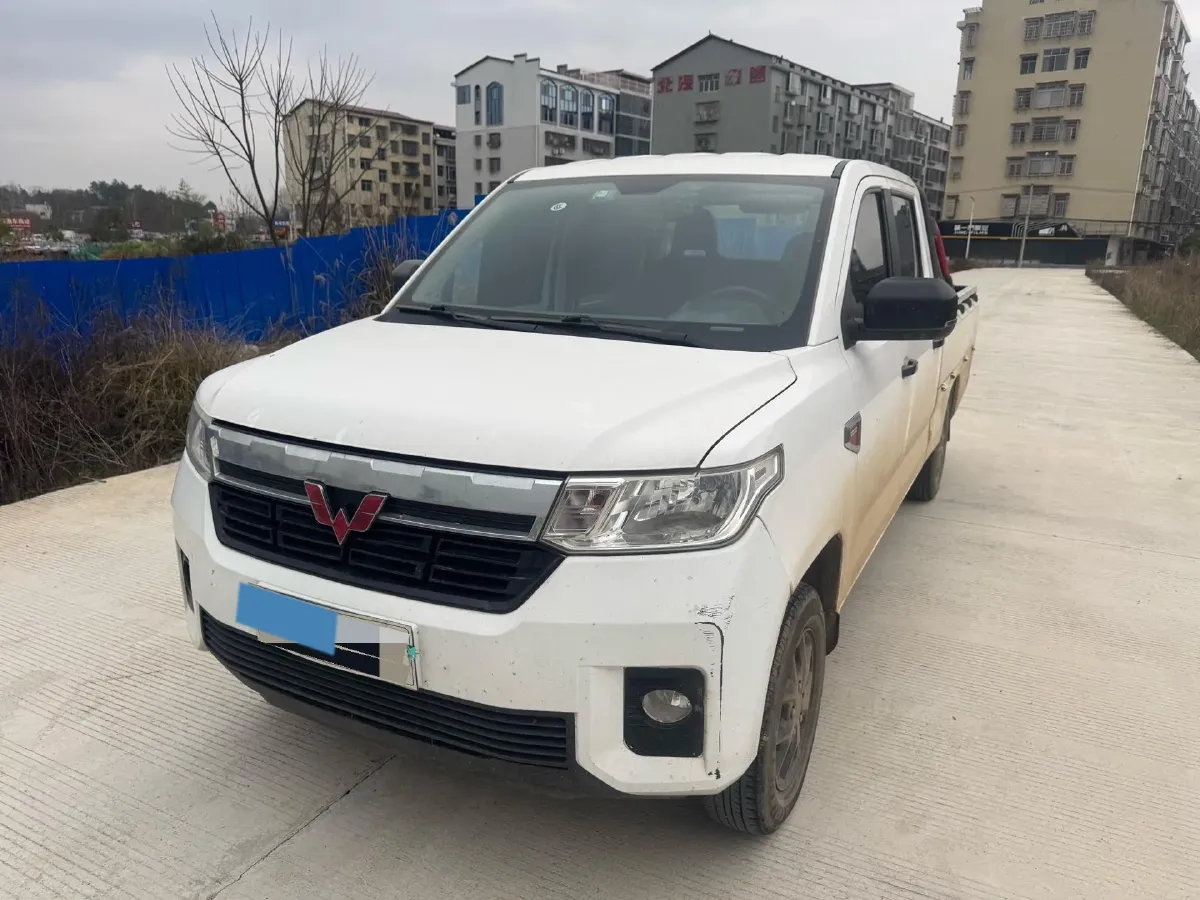 2021 WuLing ZhentTu 1.5L 99HP L4 5MT,autocango,china used car exporter,china ev exporter,chinese used car exporter,chinese used ev exporter
