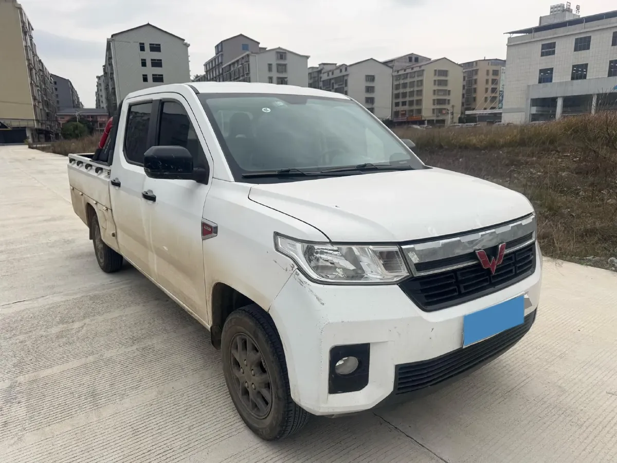 2021 WuLing ZhentTu 1.5L 99HP L4 5MT,autocango,china used car exporter,china ev exporter,chinese used car exporter,chinese used ev exporter