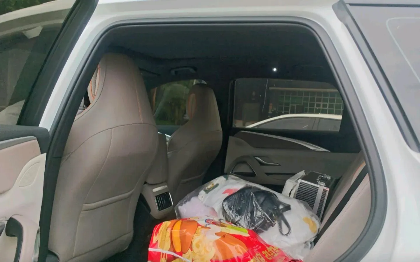 2023 BYD Song Pro 1.5L 110HP L4 E-CVT PHEV 18.3KWH,autocango,china used car exporter,china ev exporter,chinese used car exporter,chinese used ev exporter