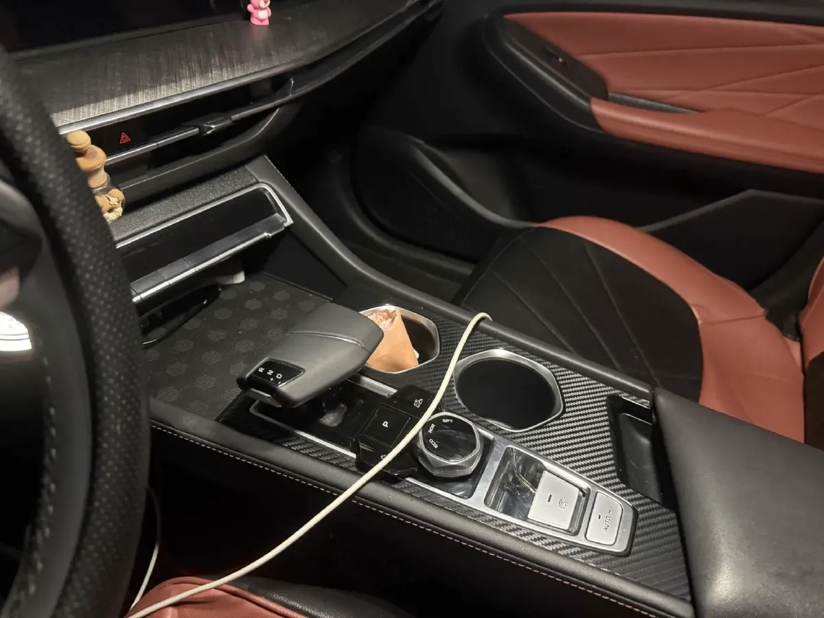 2024 ChangAn Eado 1.4T 160HP L4 7DCT,autocango,china used car exporter,china ev exporter,chinese used car exporter,chinese used ev exporter