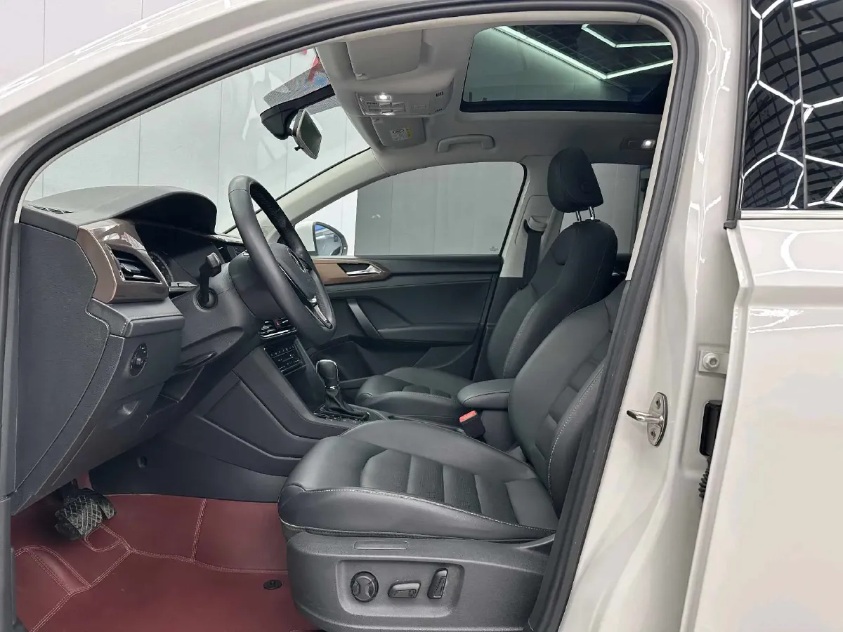 2021 Volkswagen Tharu 1.4T 150HP L4 7DCT,autocango,china used car exporter,china ev exporter,chinese used car exporter,chinese used ev exporter