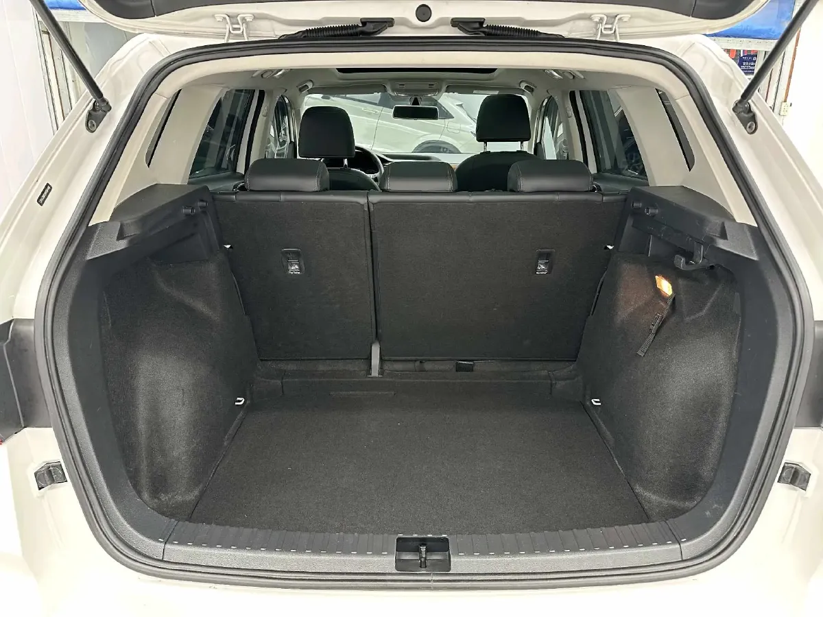 2021 Volkswagen Tharu 1.4T 150HP L4 7DCT,autocango,china used car exporter,china ev exporter,chinese used car exporter,chinese used ev exporter