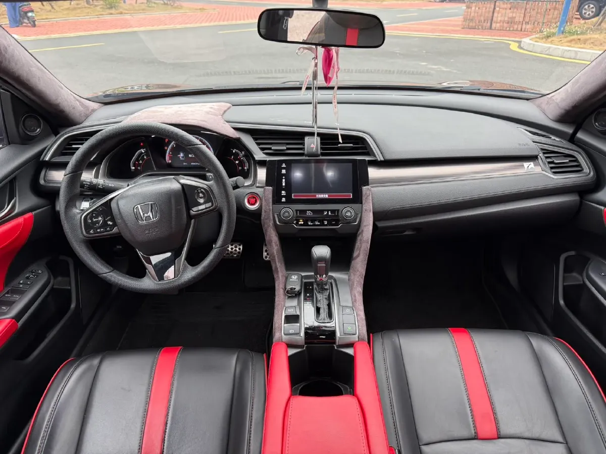 2021 Honda Civic 1.5T 177HP L4 CVT,autocango,china used car exporter,china ev exporter,chinese used car exporter,chinese used ev exporter