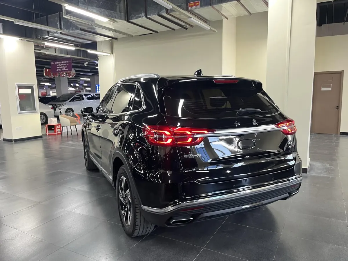 2022 HongQi HS5 2.0T 224HP L4 6AT,autocango,china used car exporter,china ev exporter,chinese used car exporter,chinese used ev exporter