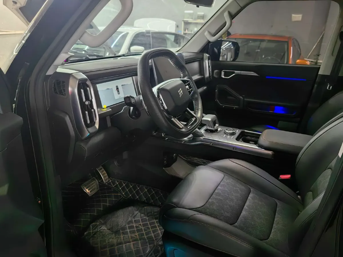 2023 Jetour Traveller 2.0T 254HP L4 7DCT,autocango,china used car exporter,china ev exporter,chinese used car exporter,chinese used ev exporter