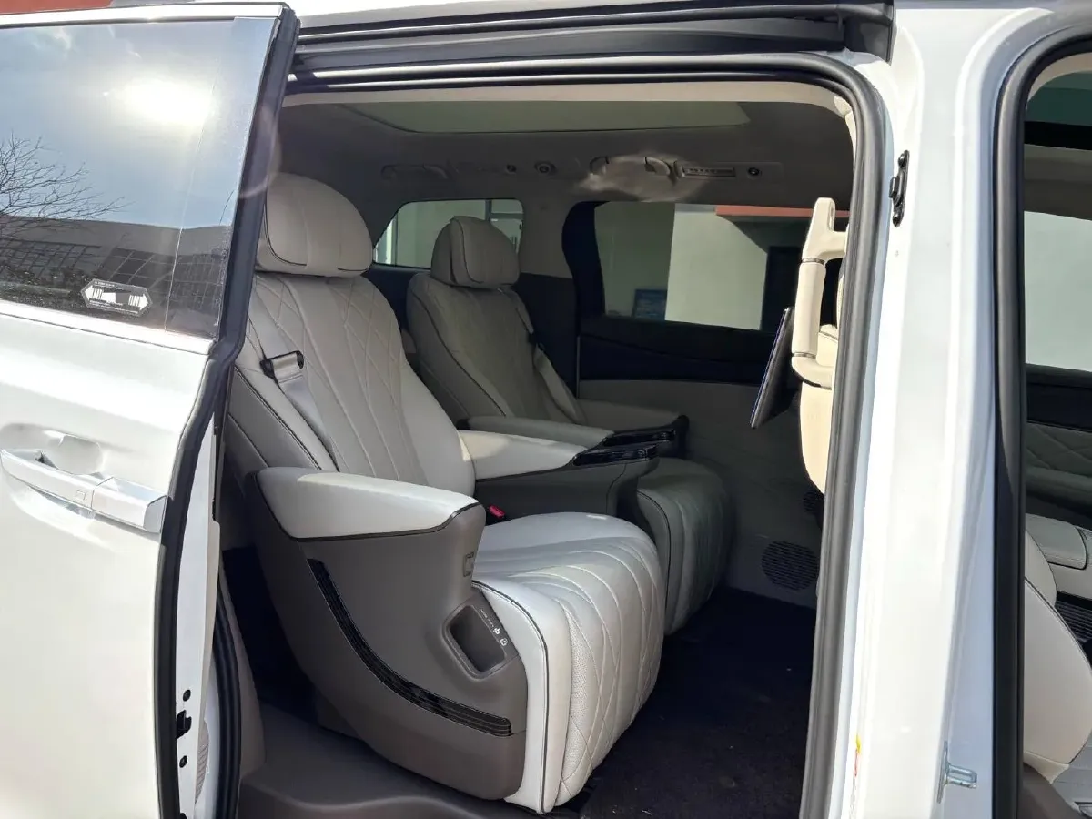 2022 Honda Odyssey 2.0L 146HP L4 E-CVT Hybrid,autocango,china used car exporter,china ev exporter,chinese used car exporter,chinese used ev exporter