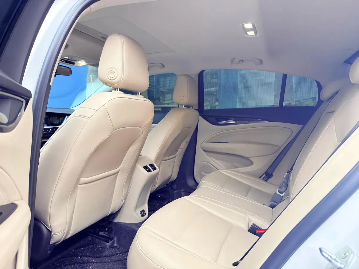 2021 Buick Regal 1.5T 169HP L4 9AT,autocango,china used car exporter,china ev exporter,chinese used car exporter,chinese used ev exporter