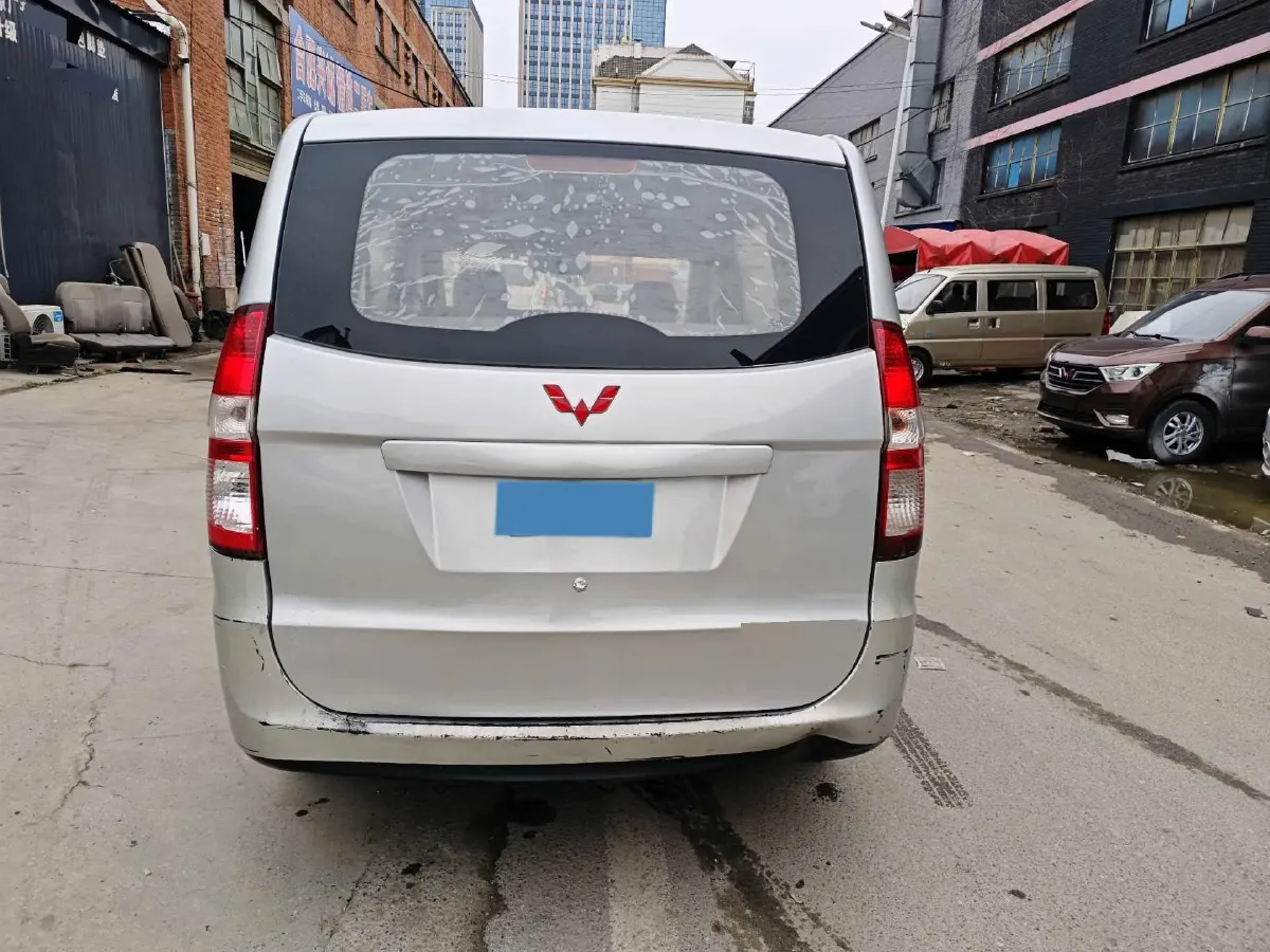2014 WuLing HongGuang 1.2L 86HP L4 5MT,autocango,china used car exporter,china ev exporter,chinese used car exporter,chinese used ev exporter
